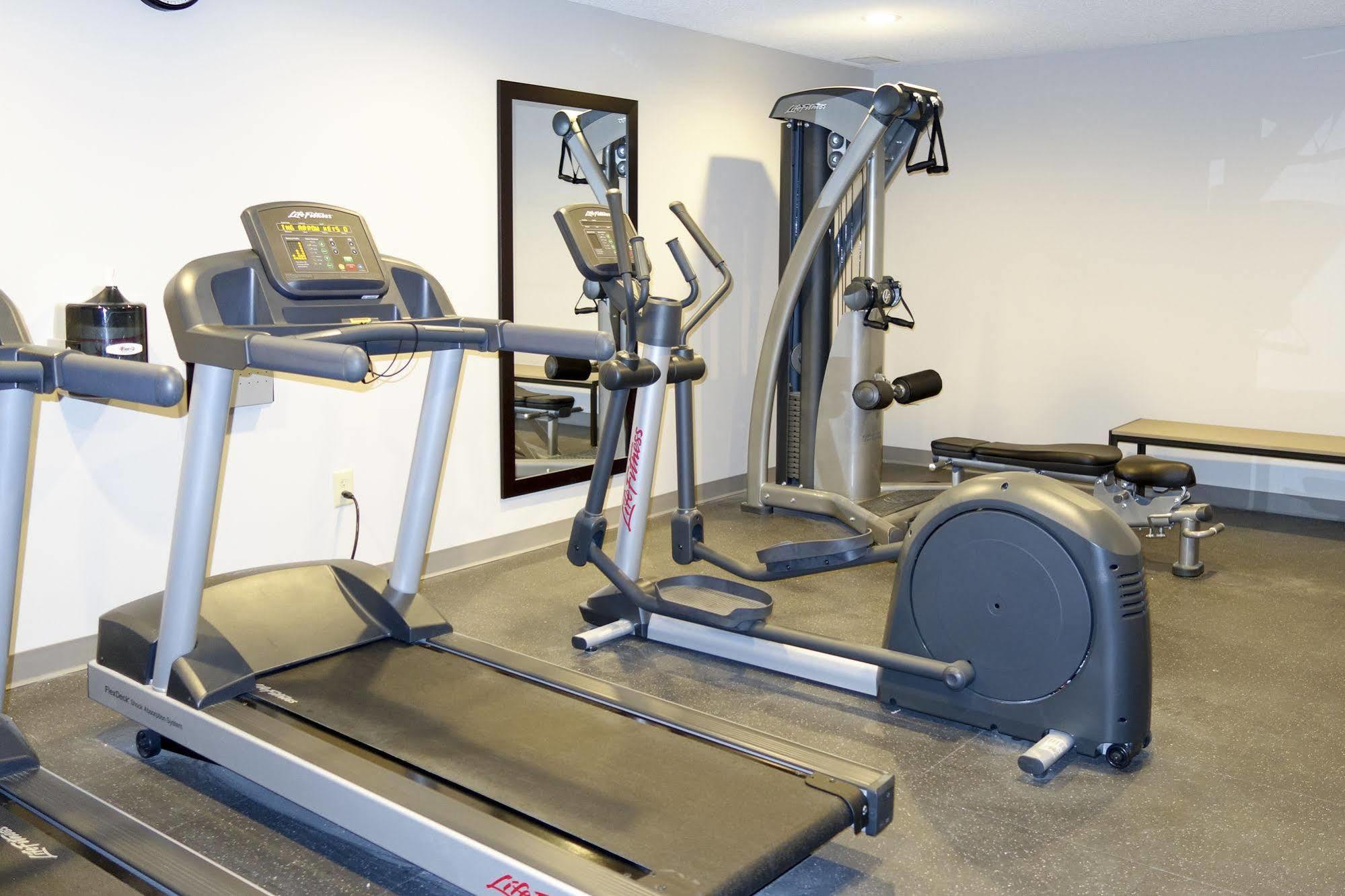 Country & By Radisson, Dahlgren-king George, Va 3* Dahlgren